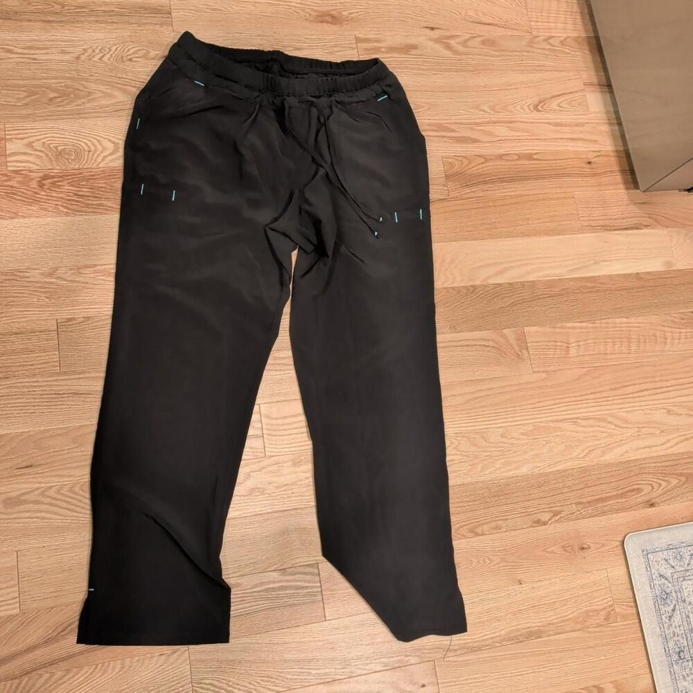 Scrubstar Women's Black Bottoms - Picture 2 of 5